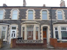 2 bedroom Terraced t...